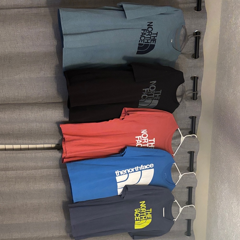 The North Face T-Shirt Collection - Blue (three shades) Black, Red